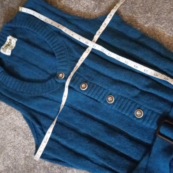 Vintage Hand Washable Shetland Wool Belted Sweater Vest - Picture 3 of 7